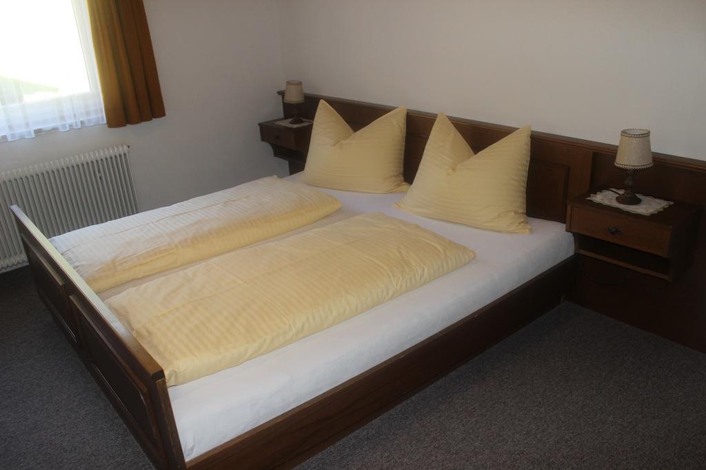 Haus Bergblick Apartman Bad Kleinkirchheim Szoba fotó
